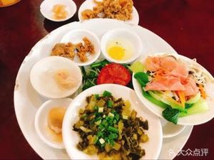 Yunnan Crossing Bridge Rice Noodles (Jianshe Road Fifth Avenue Branch)