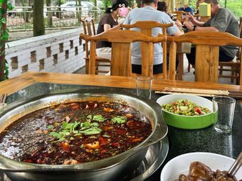 Huang Xiao院 Firewood Chicken Deep Water Fish