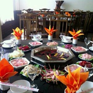 Jiushao Zhao Laosi Fresh Goose Intestine Hot Pot