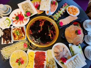 Fang Zhu Sun Forest Hot Pot