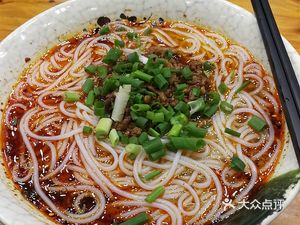 Letu Rui Chain Fast Food (Chengdu East Station Store)