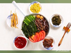Mi Daxian Beef Noodle Soup (Pengrui Li East Station Plaza Store)