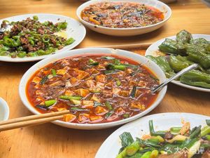 Guangtou Shuxiang Fan (UK Folk Village Restaurant)