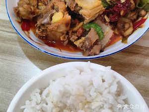 Hongxing Erguotou Yinghe Food (Yingce Lane No. 20 Store)