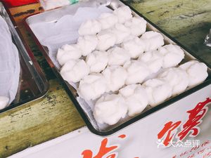 Huo Jing Traditional Steamed Buns