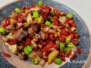 Ergei Sichuan Cuisine (Luoyang Road 27 Courtyard Branch)