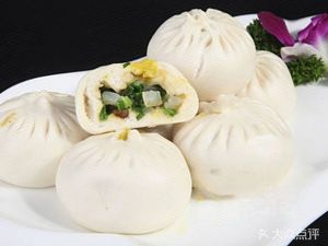 Sauce-Scented Soup Dumplings