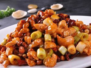Home-style Restaurant (Northeast of Banzhuyuan Public Health Clinic)