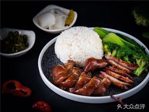 2 Ge Longjiang Pork Foot Rice (Wanrong City C Zone Store)
