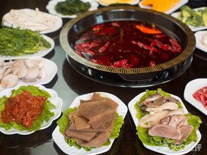 Tang Jia Si Xiang Yuan Xian Mao Du Huo Guo (Ban Zhu Yuan Branch)