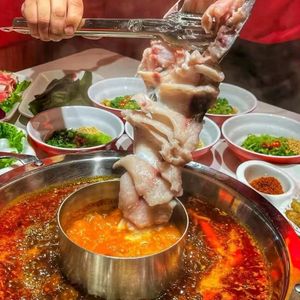 Riverbank Fish Color Fresh Fish Hotpot (Banzhuyuan Store)