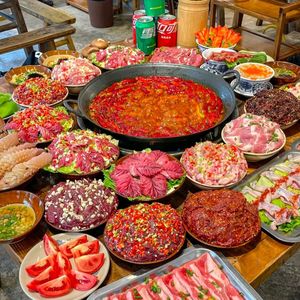 Xie Hongying Old Chengdu Hot Pot