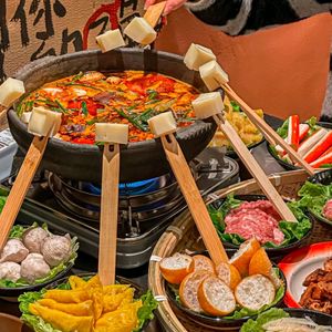 Tan Er Nang酸汤夺夺粉火锅·东北铁锅炖 (Xipu Branch)