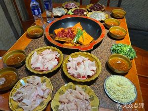 Xiangxiang Courtyard Hot Pot