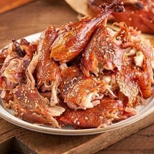 Zhou's Hand-Torn Roast Duck