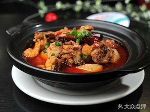 Yan's Miao Ethnic Snack Bamboo Shoots and Taro Chicken with Pig Intestines (Xipu Store)