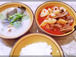 Douban Sauce Dumplings and Noodles (Hengshan South Street Branch)