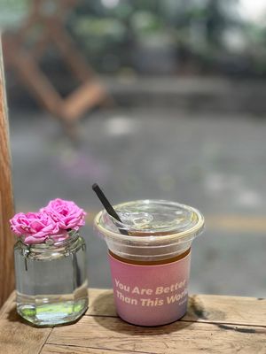 Slowly Cafe (Coffee)