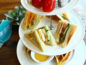 T5 COFFEE·TOTEM STUDIO