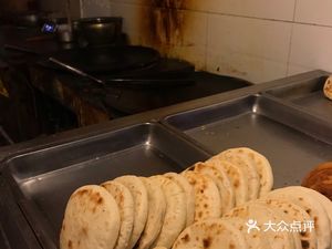 Zhengzong Jun Tun Guokui (Yulin Comprehensive Market Branch)