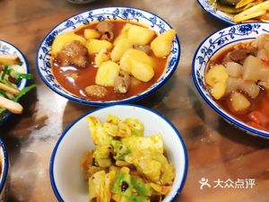 Home-style Dumplings & Stir-fry (Yulin Store)