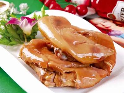 Health-Preserving Pig Trotter