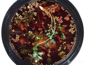 鱼宴故事火锅(石板滩店)