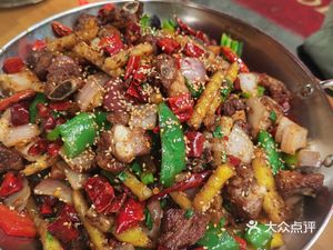 Ye Ji Sichuan Flavor House (Baoli Jinwai Xiaohu Store)