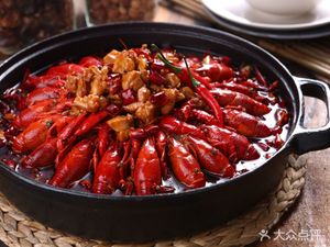 Rome Barbecue & River Fish · Spicy Crayfish