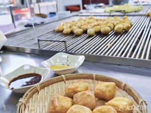 Honghe Yuan Crossing Bridge Rice Noodles