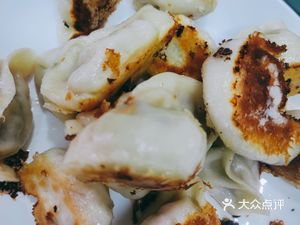 Sisters Homemade Dumplings (Xinguang Community Wenjing Yuan Branch)