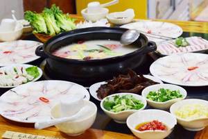 Yongchuan Sour Soup Catfish Palace · Crystal Catfish Slices (Cujiao Branch)