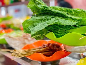 One Pot End Rotating Small Hot Pot