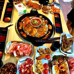 Yipin Roast Meat (Hongguang Store)