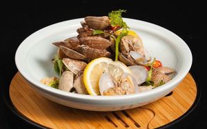 Xiang Yi Jia Clam Rice Noodles (Xuefu Street Branch)
