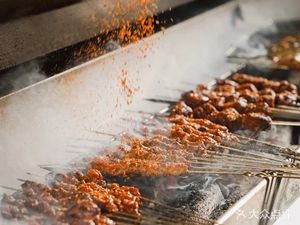 Northeast Charcoal BBQ Shop (Chunxi Road Branch)