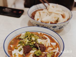 Li Ji North University Covering Noodles (Hongxing Branch)