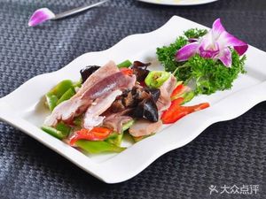 Halal Lanzhou Hand-Pulled Noodles