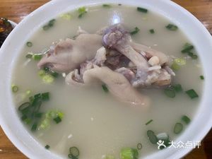 Da He Tongxiao Pig Trotter (First Branch)