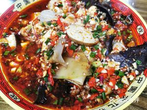 Le Shi Ju Spicy Cuisine (Xiaojiahe Branch)