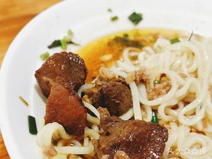 Free Range Chicken & Spaghetti Sauce Noodles (Jinxiang Garden 3rd Phase Store)