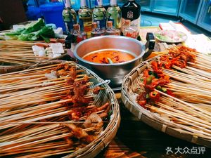 Chengdu Biaoqian Spicy Hot Pot (Hangkong Road Branch)