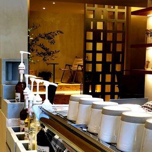 No. 8 Coffee (Airport Branch)