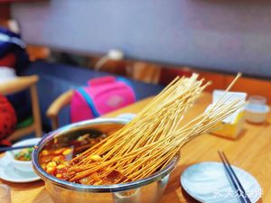 Zhou Ji Spicy Skewers Tea Shop (Chapingzi Branch)