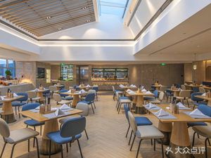 Yi Heng Hotel · Heng Shi Restaurant