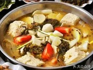 Yi Meng Sour Cabbage Tofu Hot Pot