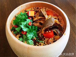 Lao Chen Beef Noodles (Yinsha North Street No. 58 Courtyard Store)