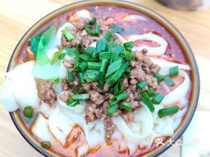 Chicken Soup Cover Noodles (Yuren North Road Branch)