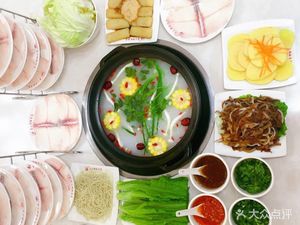 Shu Hui Fresh Carp Fish Restaurant (Pujiang Store)