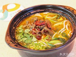 Xiao Yu'er Clay Pot Rice Noodles (Weihong Champagne City Phase 2 Branch)